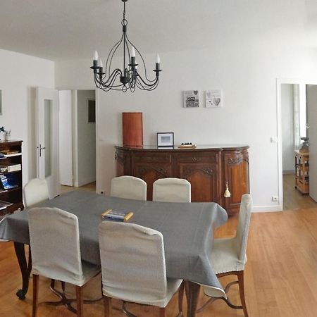 Appartement T3 Confortable A 300M Plage, Terrasse, Proche Commerces Et Marche Central - Fr-1-71-51 Royan Exterior foto