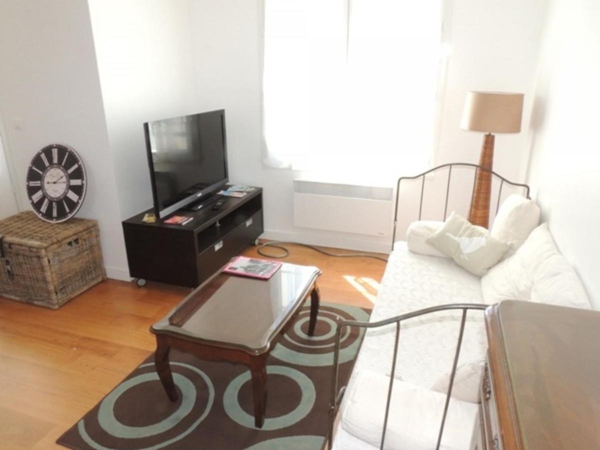 Appartement T3 Confortable A 300M Plage, Terrasse, Proche Commerces Et Marche Central - Fr-1-71-51 Royan Exterior foto