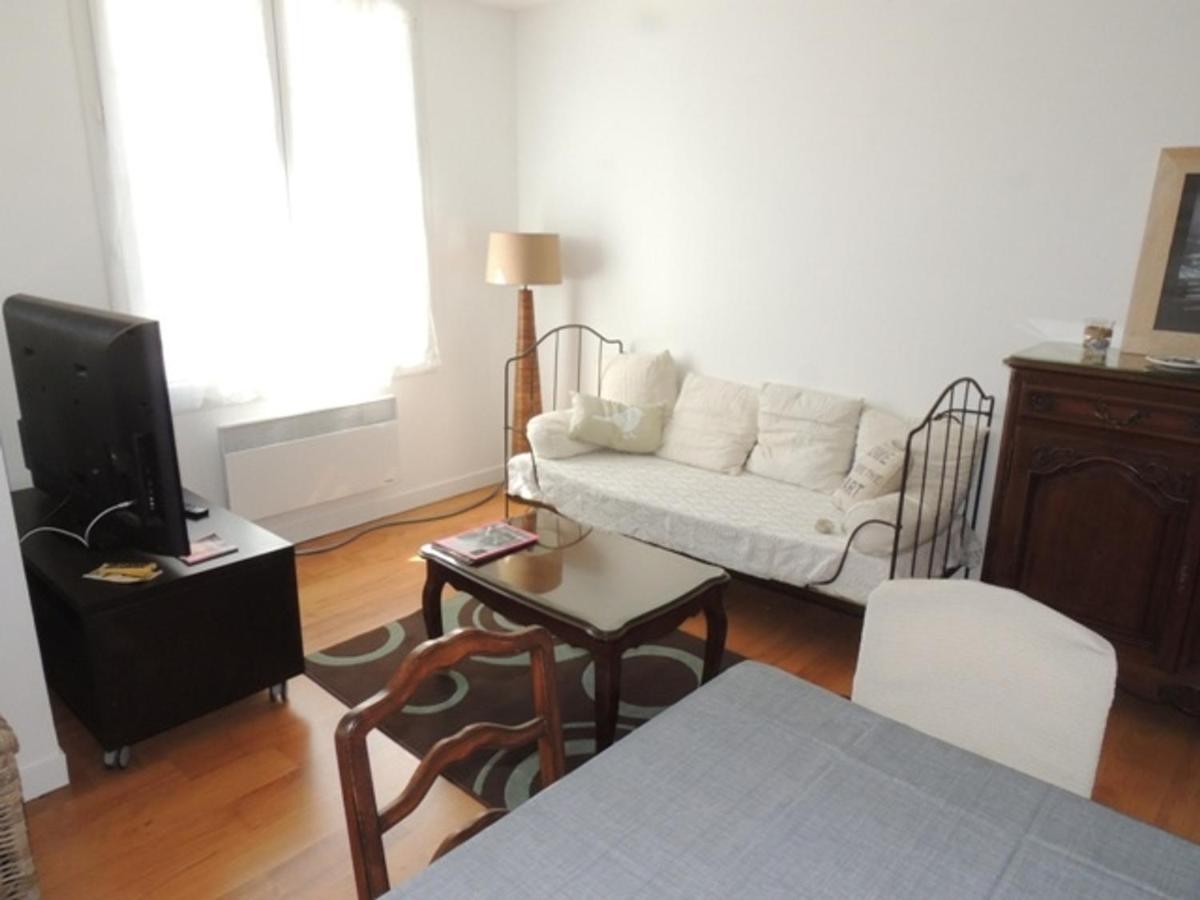 Appartement T3 Confortable A 300M Plage, Terrasse, Proche Commerces Et Marche Central - Fr-1-71-51 Royan Exterior foto
