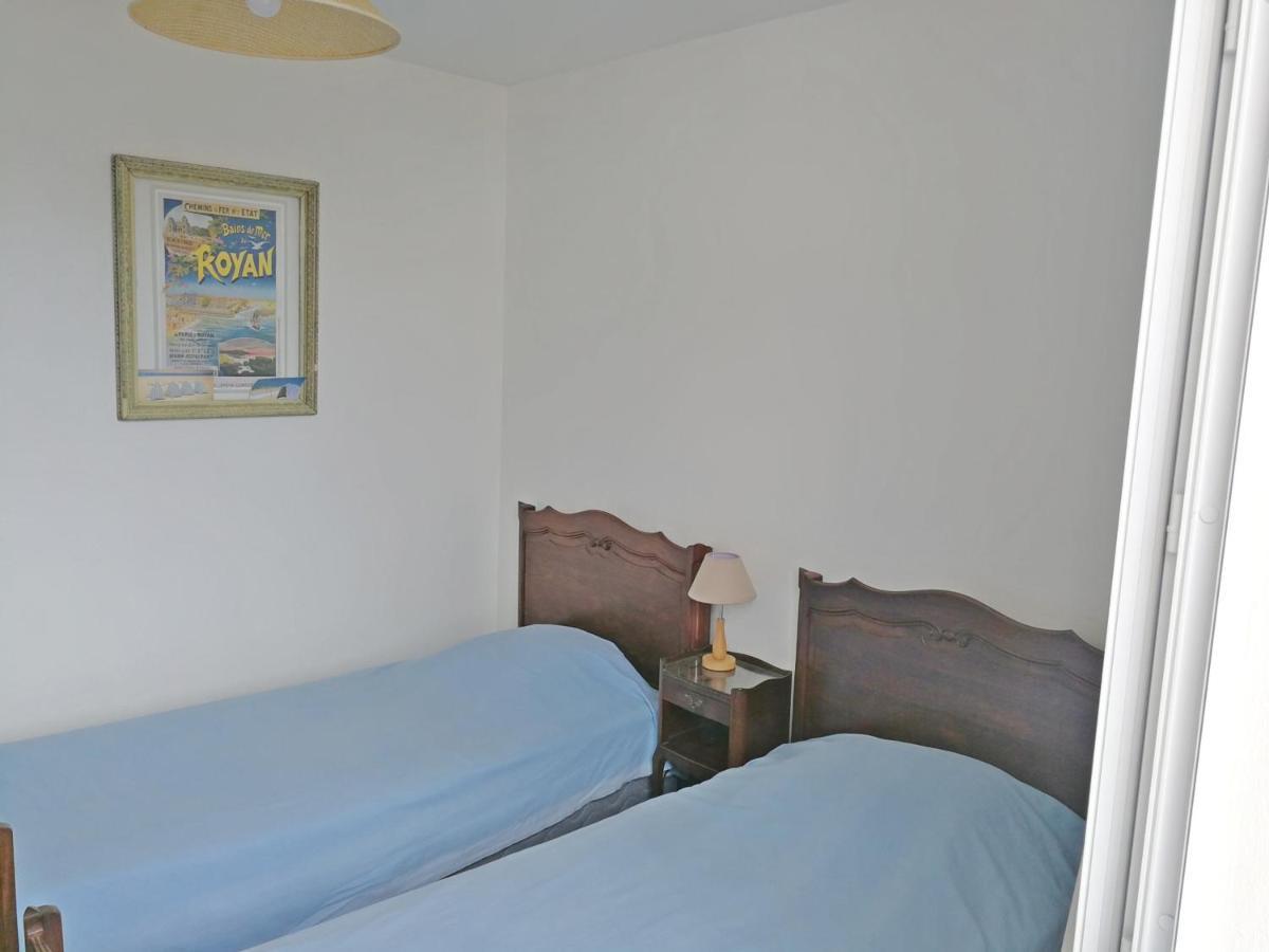 Appartement T3 Confortable A 300M Plage, Terrasse, Proche Commerces Et Marche Central - Fr-1-71-51 Royan Exterior foto